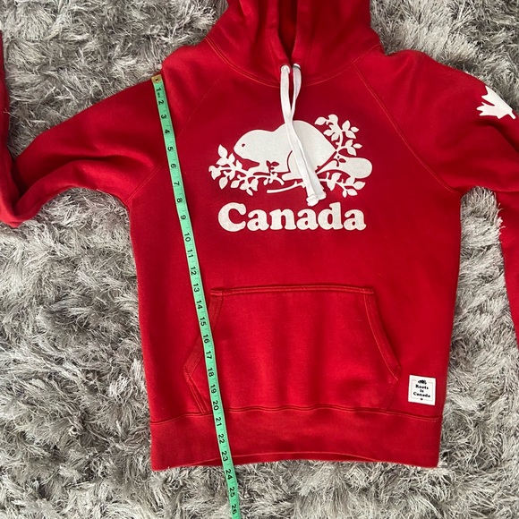 Roots Canada Women Red and White Logo Long Sleeve Hoodie. Size S. Used. - Picture 10 of 14
